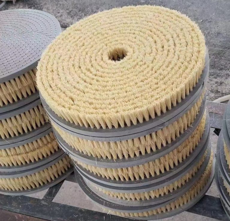 Horse Hair Plastic Based Disk Brush