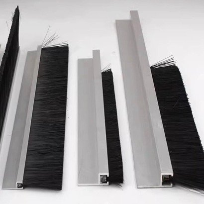 Escalator Skirt Brush