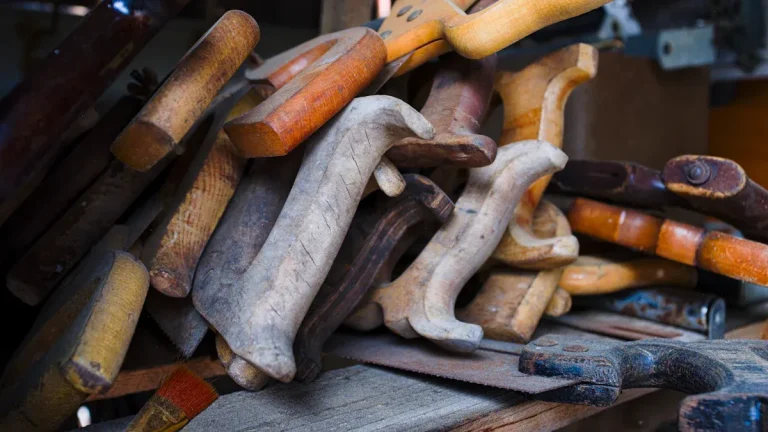 How to Choose the Best Wood Polishing Tool