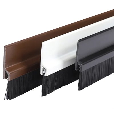 The difference between brush door seals and rubber door seals
