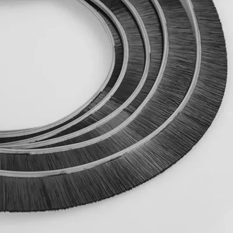 curved strip brush