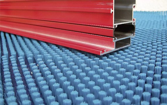 Custom Conveyor Cleaning Brush: Match Your Belt Material and Width