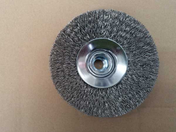 Does a Steel Round Brush Work on Curved or Irregular Surfaces?